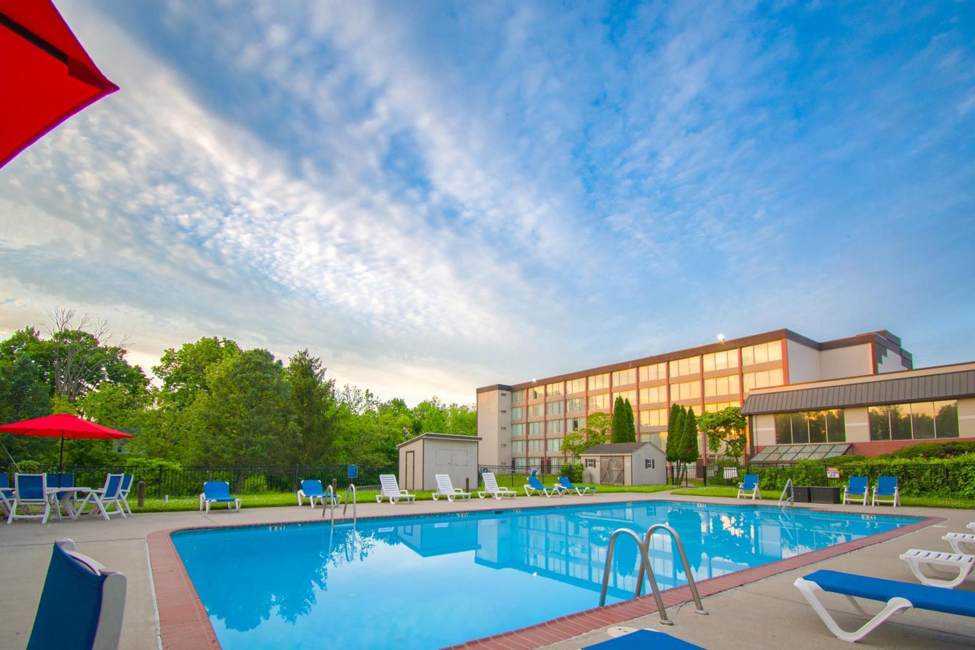 Exton Hotel And Conference Center Eksteriør bilde